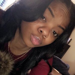 Meet your Posher, Sierra